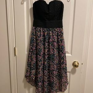 💛 No Boundaries Summer Strapless Dress (juniors med)